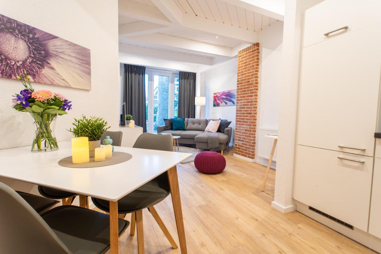 Weberhof Ferienapartments In Rostrup Am Westufer Des Zwischenahner Meers Bad Zwischenahn Bagian luar foto
